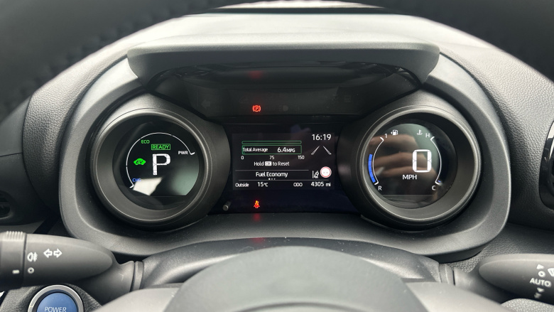 Toyota Yaris Cross 1.5 Hybrid Icon 5dr CVT Hybrid Estate